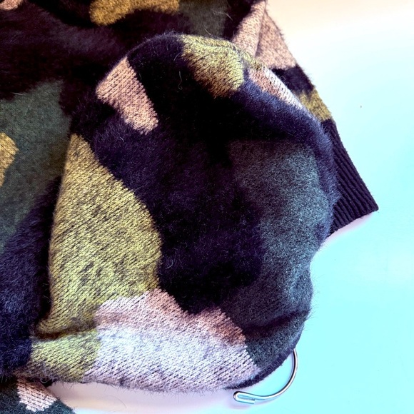 Anatomie Ciara Hoodie Jacket In Cozy 3D Camouflage Print - Picture 8 of 11